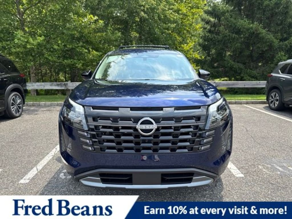New 2026 Nissan Pathfinder Platinum SUV