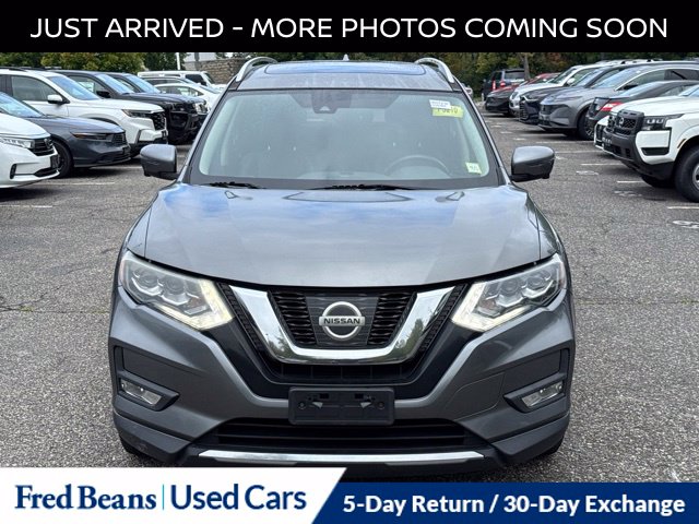Used 2017 Nissan Rogue SL with VIN JN8AT2MV2HW014993 for sale in Flemington, NJ