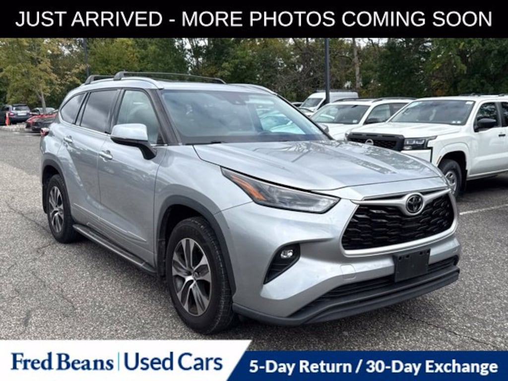 Used 2022 Toyota Highlander XLE SUV