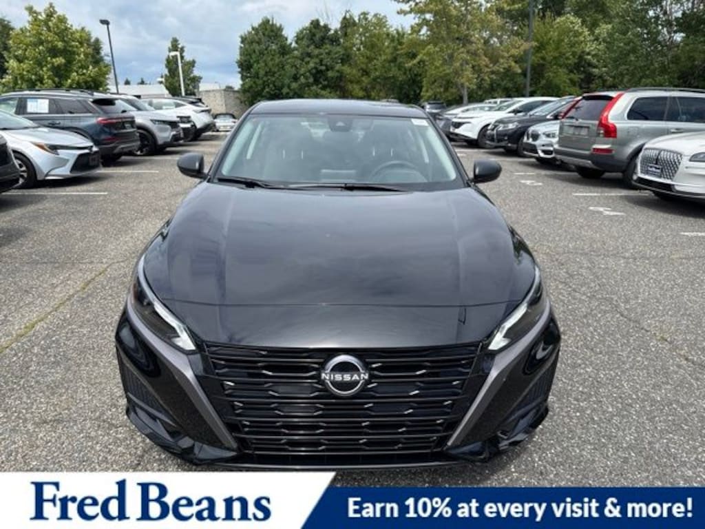 New 2026 Nissan Altima SV Sedan