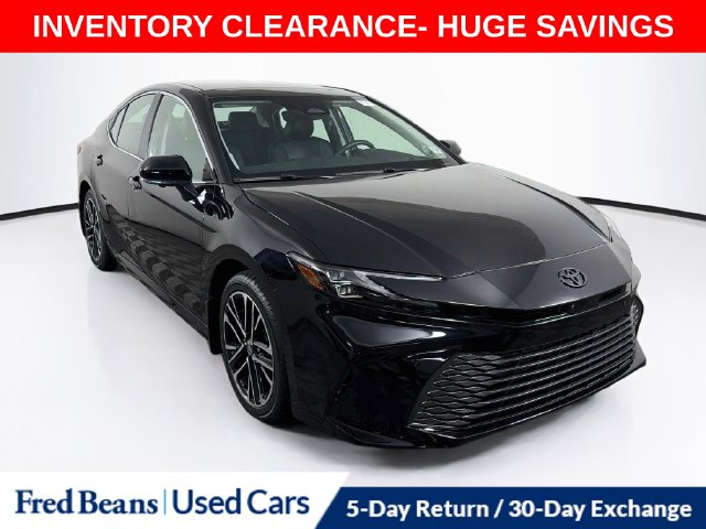 Used 2025 Toyota Camry XLE Sedan