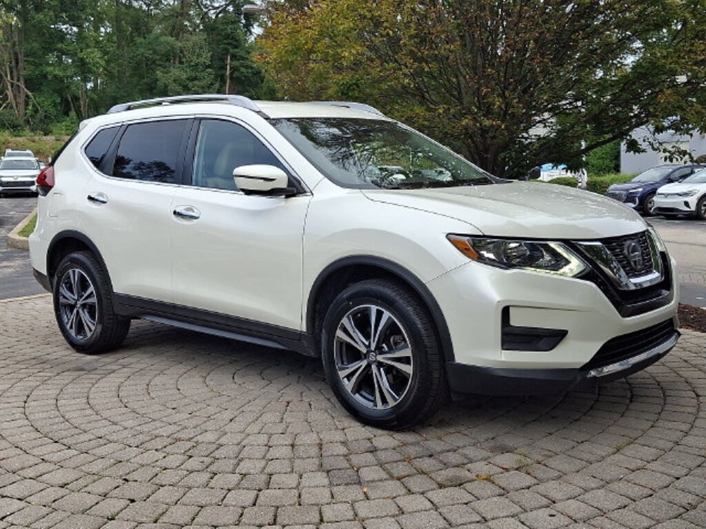 Used 2019 Nissan Rogue SV SUV