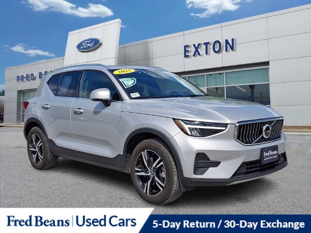 2025 Volvo XC40