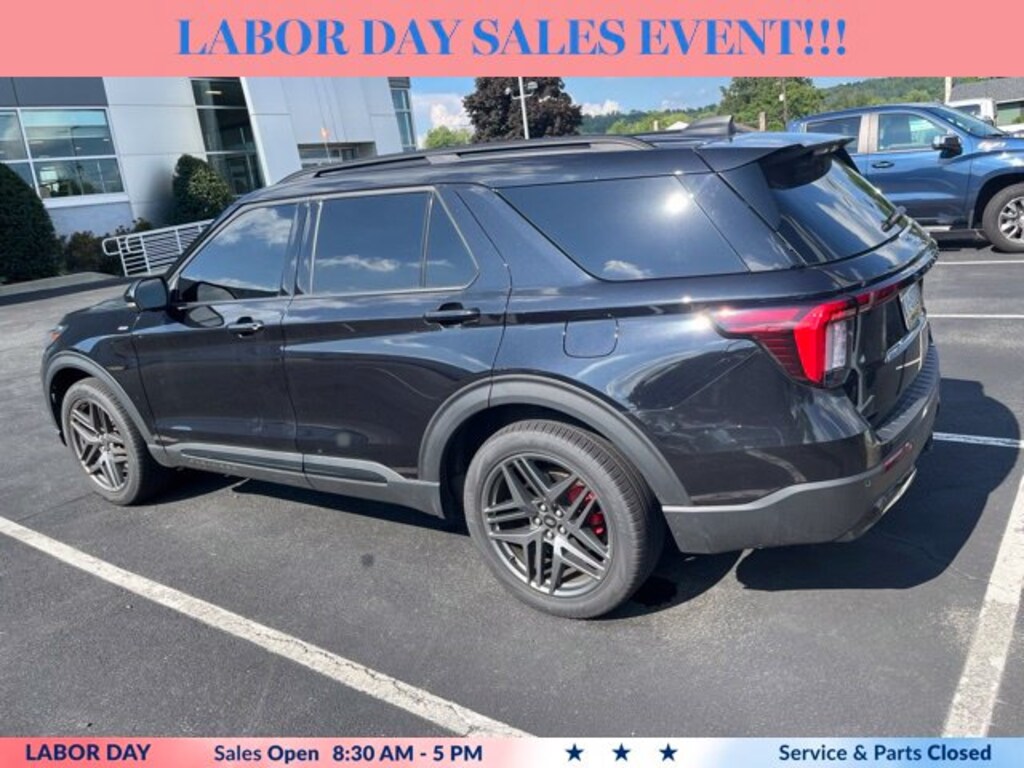 Used 2025 Ford Explorer ST-Line SUV