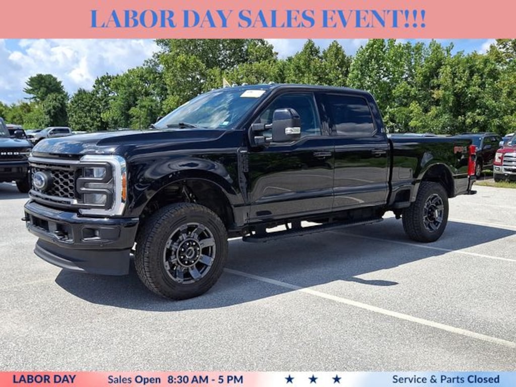 Certified 2023 Ford F-250SD Lariat Truck Crew Cab