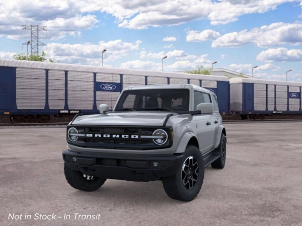 New 2026 Ford Bronco Outer Banks SUV