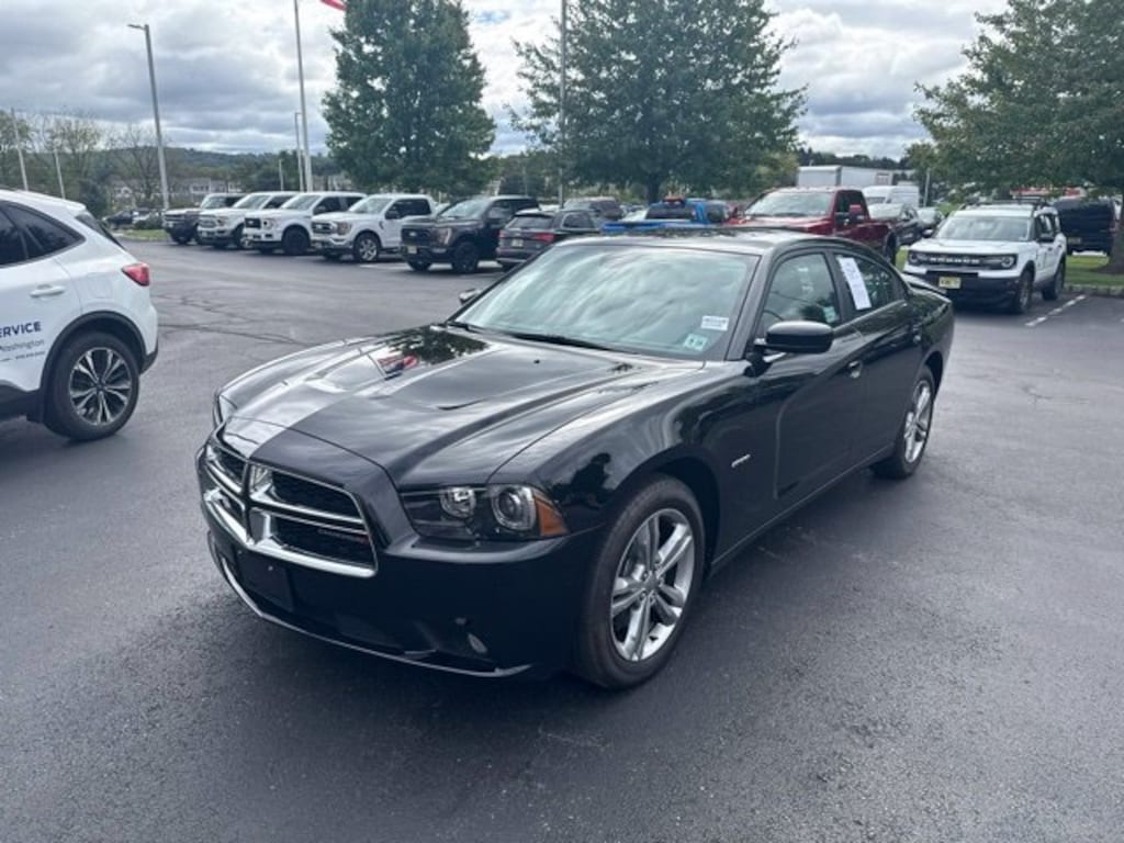 Used 2014 Dodge Charger Sedan