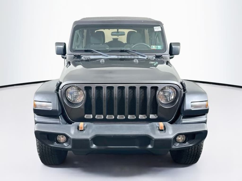 Used 2018 Jeep Wrangler Unlimited Sport SUV