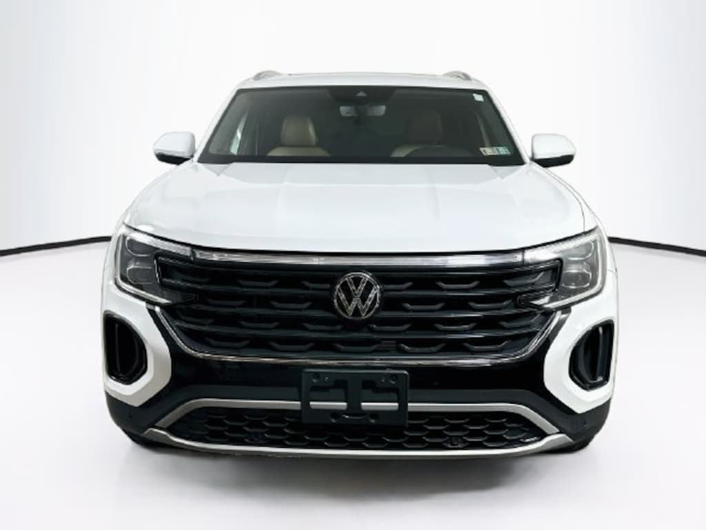 Used 2024 Volkswagen Atlas Cross Sport SUV