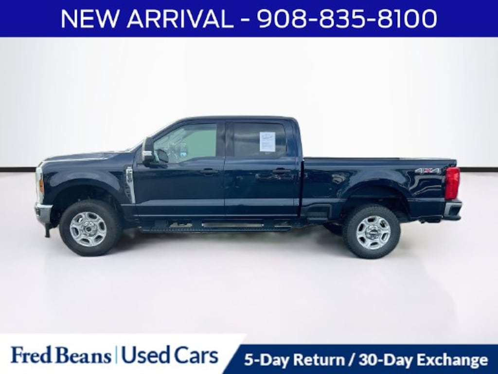 Used 2025 Ford F-250 XLT Crew Cab Truck