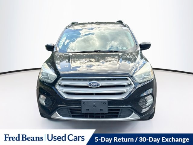 Used 2017 Ford Escape SE with VIN 1FMCU9G99HUC57815 for sale in Doylestown, PA