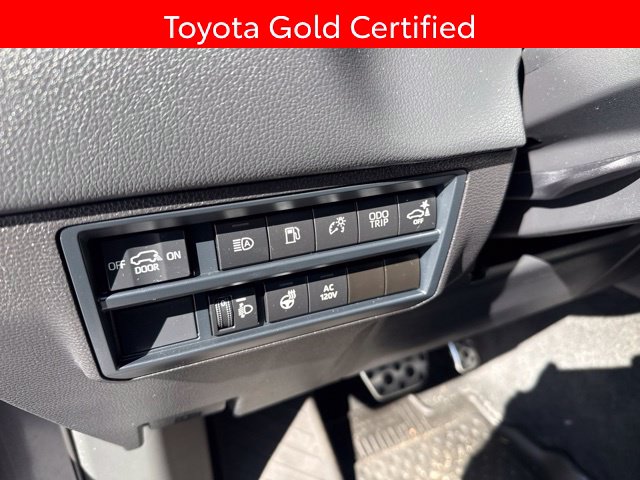 2024 Toyota Sequoia SR5 - Photo 22