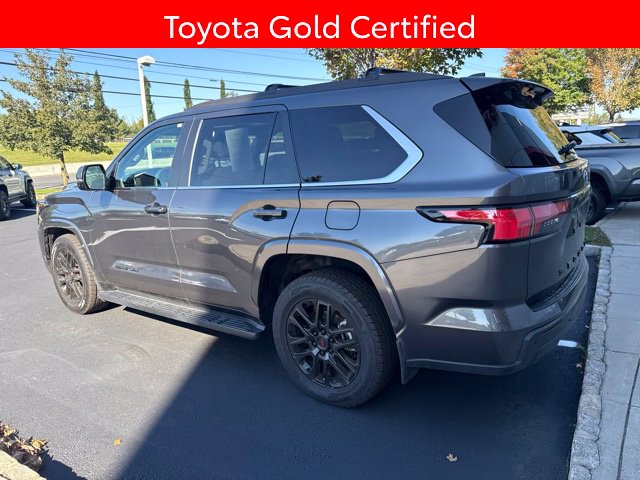 2024 Toyota Sequoia SR5 - Photo 13