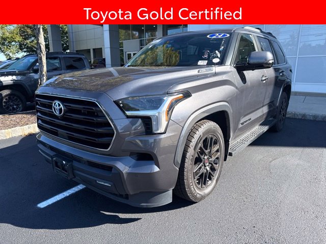 2024 Toyota Sequoia SR5 - Photo 16