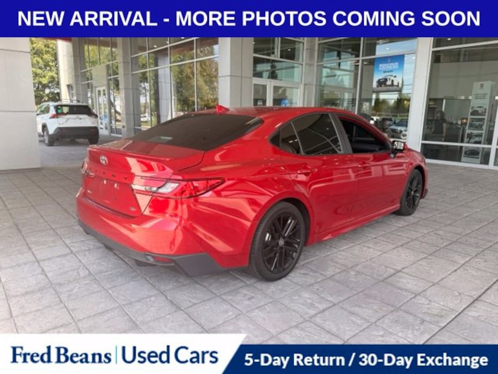 Used 2025 Toyota Camry SE Sedan