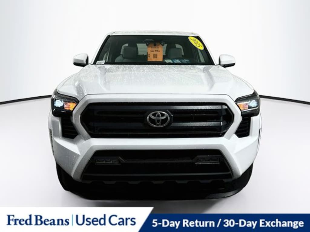 Used 2025 Toyota Tacoma SR5 Truck Double Cab