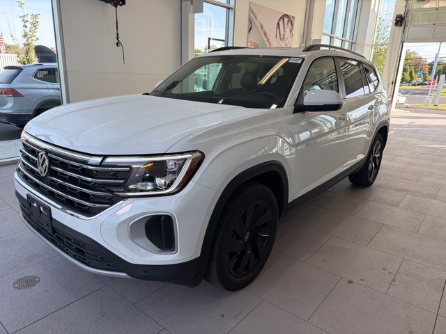Certified 2024 Volkswagen Atlas 2.0T SE w/Technology SUV