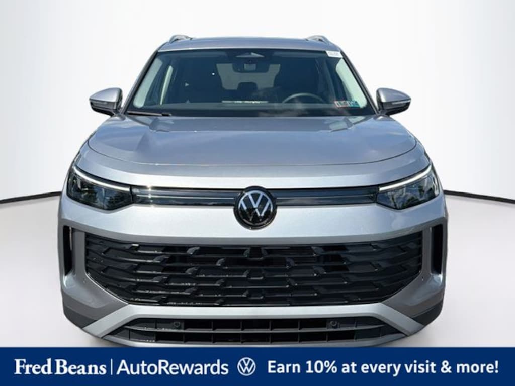 New 2026 Volkswagen Tiguan SE SUV
