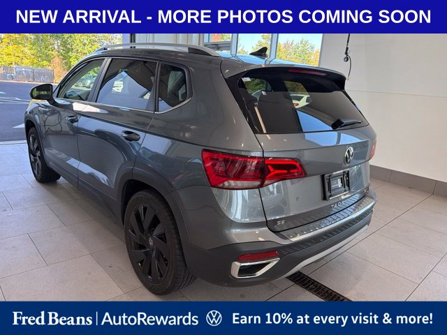 Used 2024 Volkswagen Taos 1.5T SE SUV