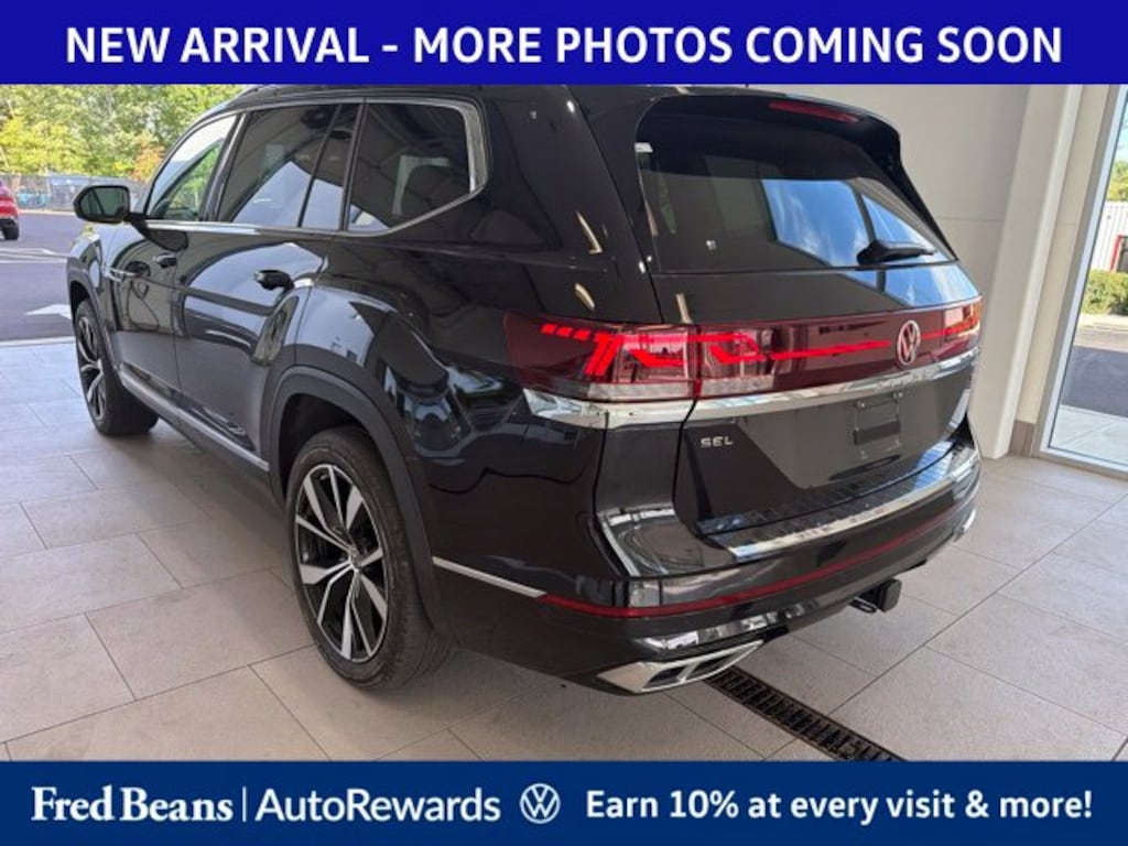 Certified 2024 Volkswagen Atlas 2.0T SEL Premium R-Line SUV