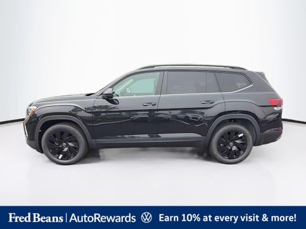 New 2026 Volkswagen Atlas SE w/Technology SUV