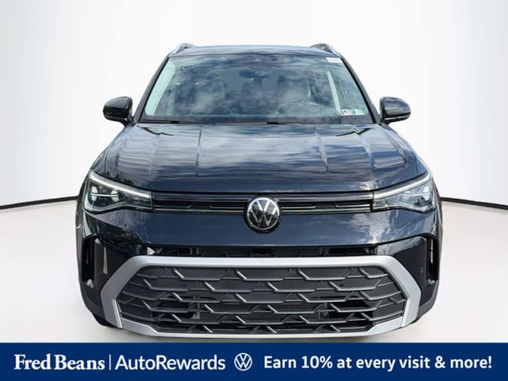 New 2026 Volkswagen Taos 1.5T SE SUV