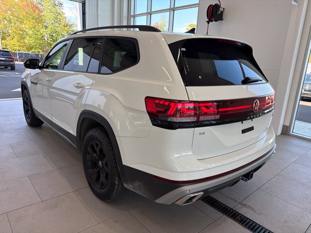Used 2025 Volkswagen Atlas 2.0T Peak Edition SUV