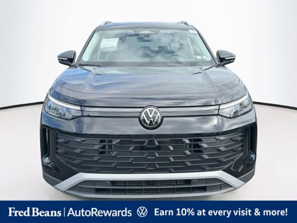 New 2026 Volkswagen Tiguan SE SUV