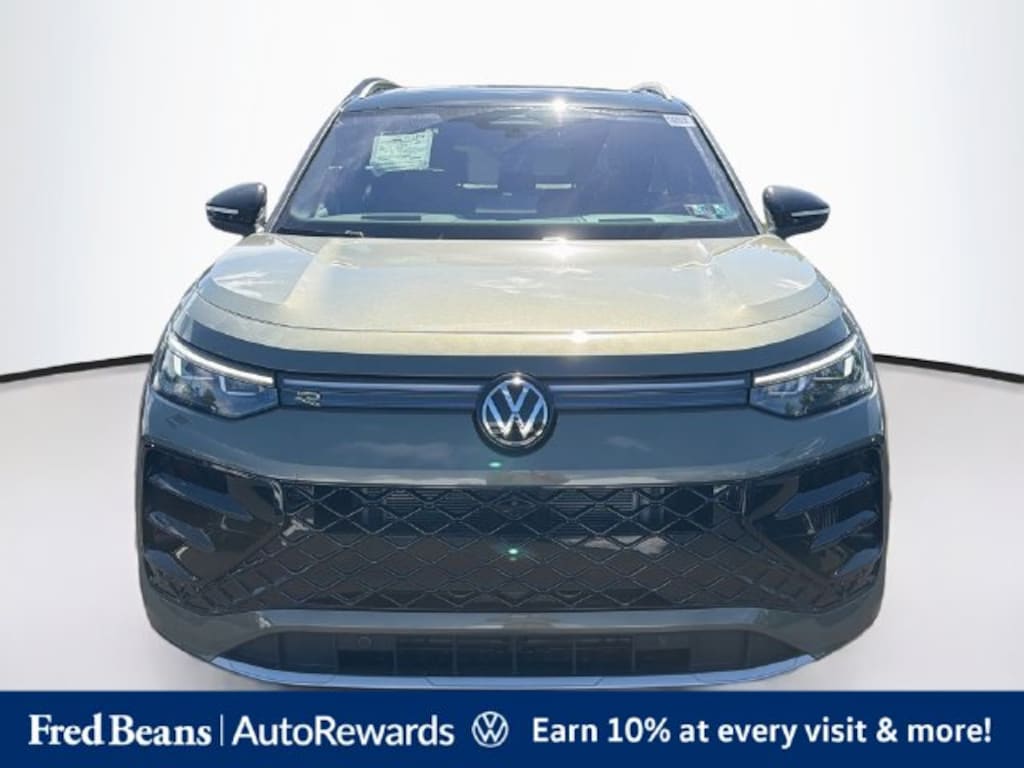 New 2026 Volkswagen Tiguan SEL R-Line Turbo SUV