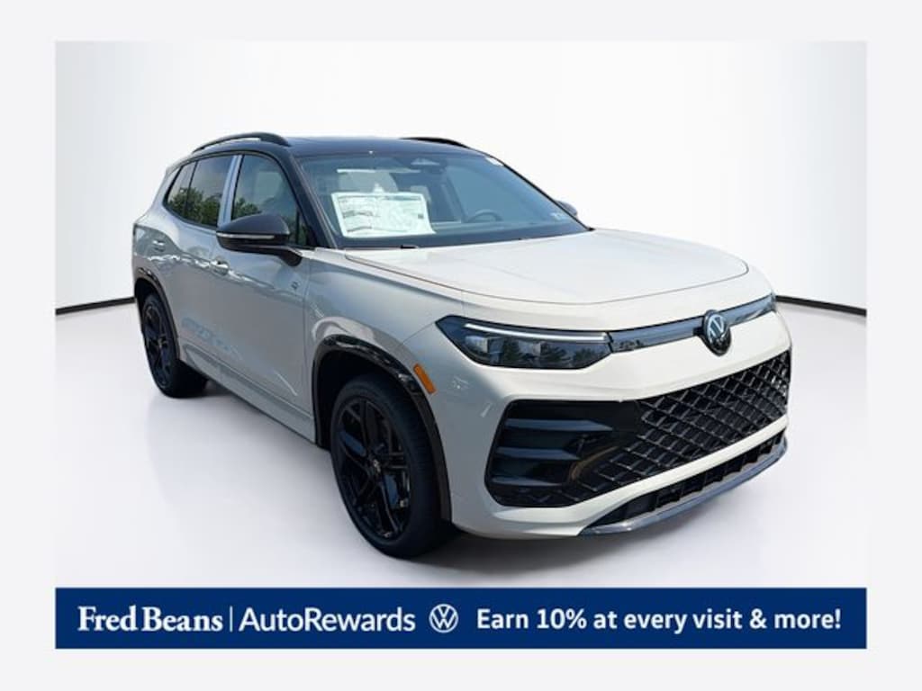 New 2026 Volkswagen Tiguan SE R-Line Black SUV