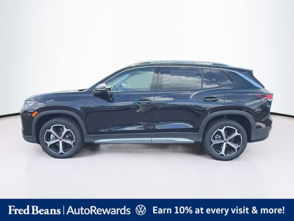 New 2026 Volkswagen Tiguan SE SUV