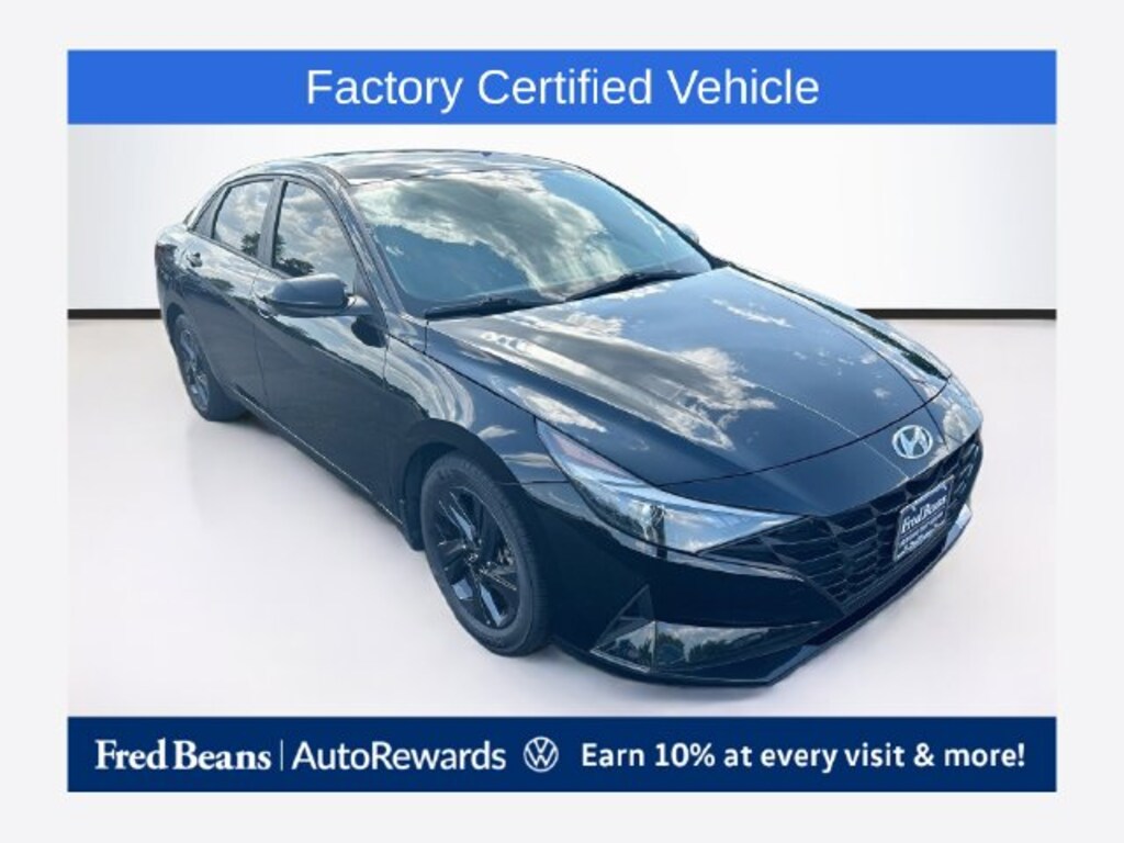 Used 2022 Hyundai Elantra SEL Sedan