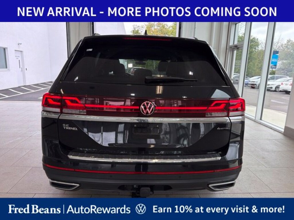 Certified 2024 Volkswagen Atlas 2.0T SE w/Technology SUV