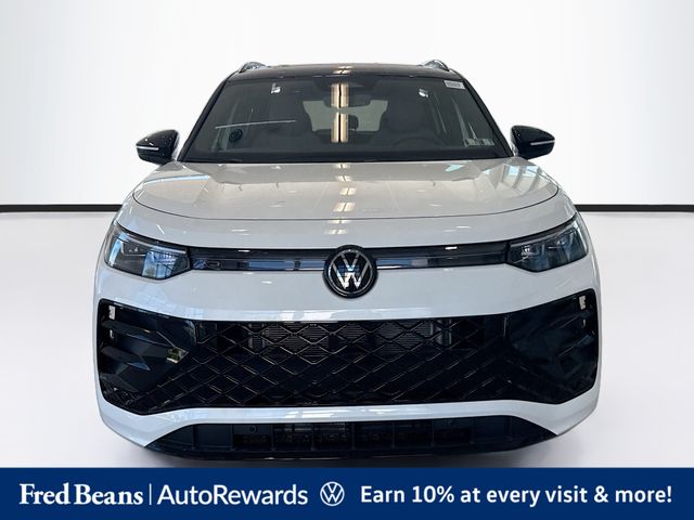 New 2026 Volkswagen Tiguan SE R-Line Black SUV