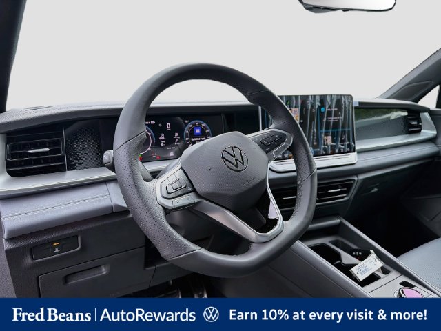 New 2026 Volkswagen Tiguan SE R-Line Black SUV
