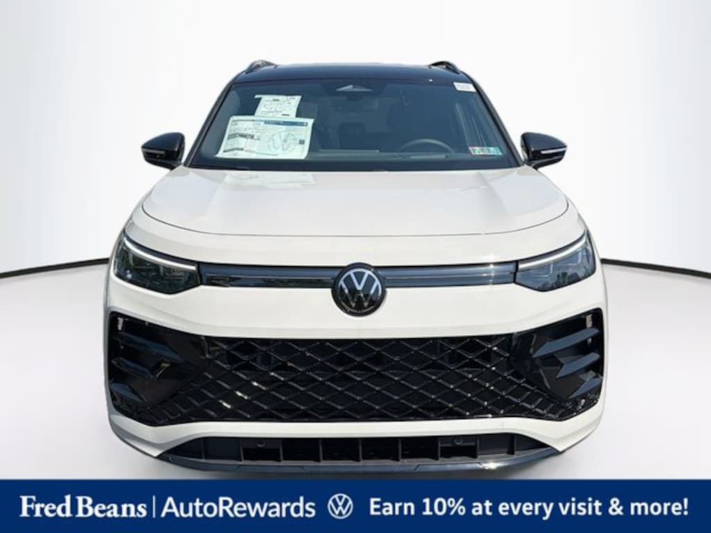 New 2026 Volkswagen Tiguan SE R-Line Black SUV