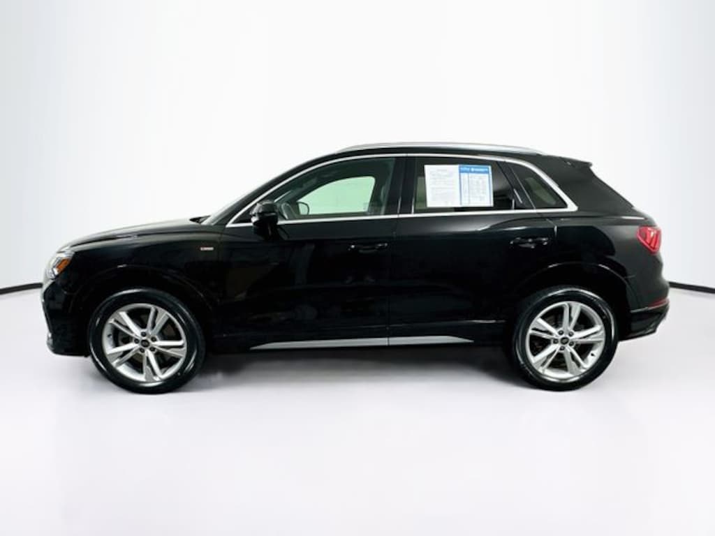 Used 2024 Audi Q3 Premium SUV