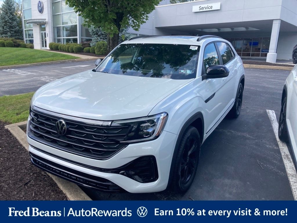 New 2026 Volkswagen Atlas Cross Sport SEL R-Line Black SUV