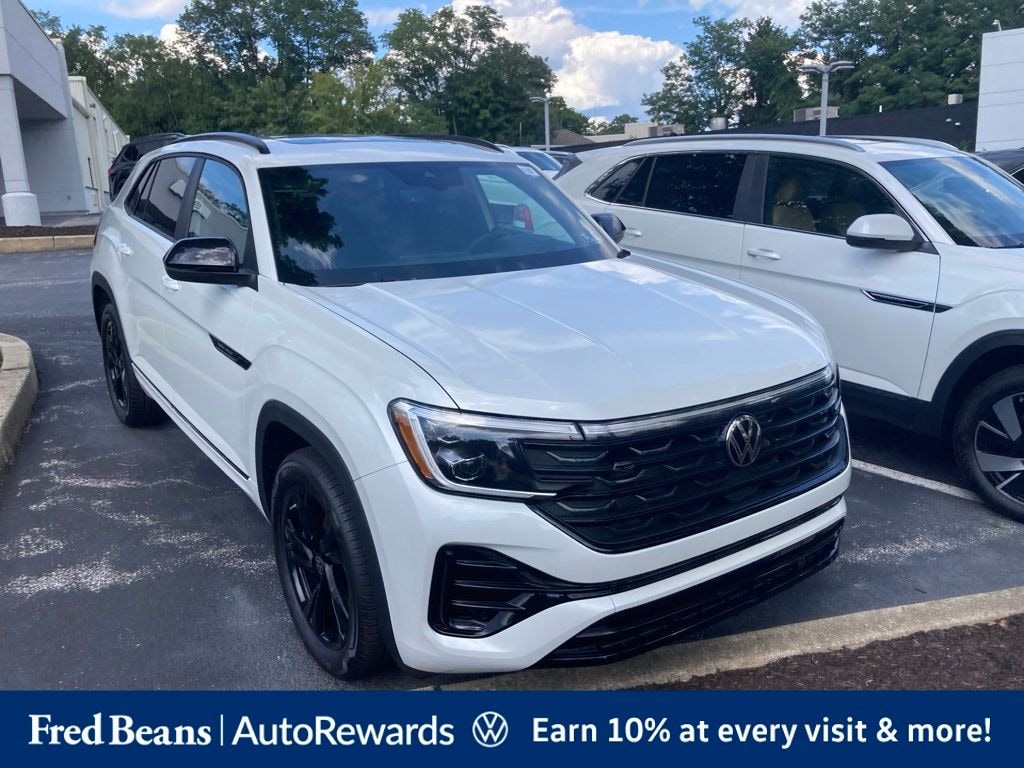 New 2026 Volkswagen Atlas Cross Sport SEL R-Line Black SUV