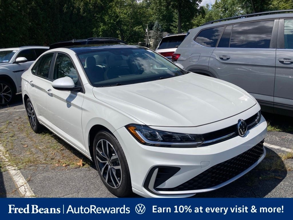 New 2026 Volkswagen Jetta 1.5T SE Sedan