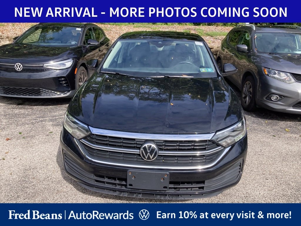 Used 2022 Volkswagen Jetta 1.5T SE Sedan