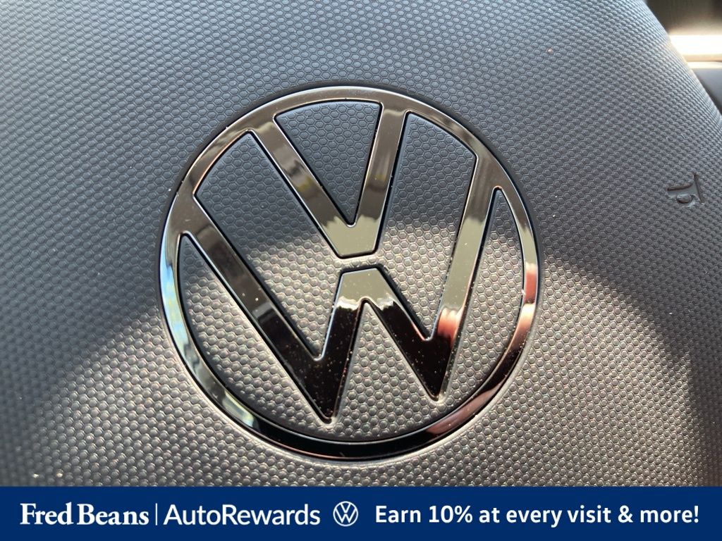 2026 Volkswagen Jetta SEL - Photo 21