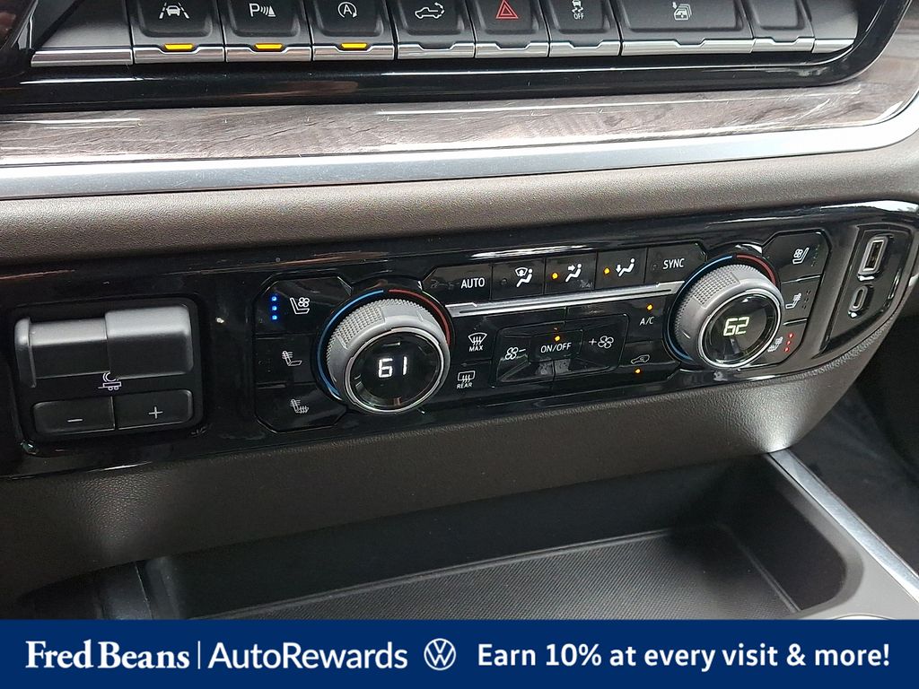 2022 Chevrolet Silverado 1500 LTZ - Photo 19