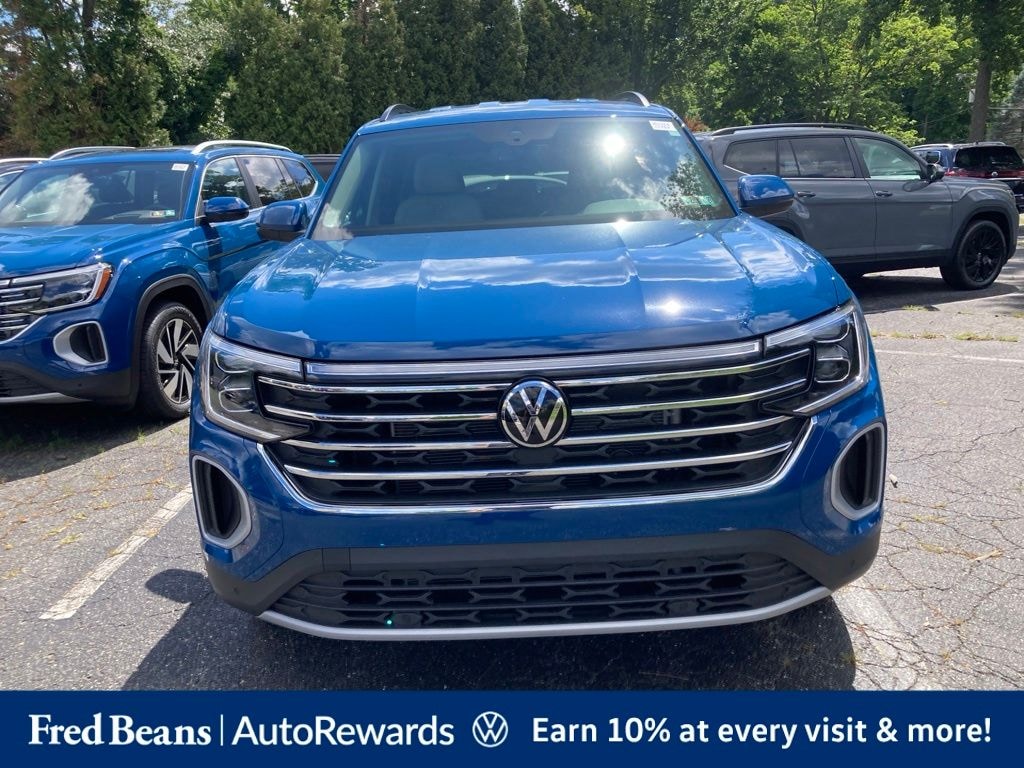New 2026 Volkswagen Atlas SE w/Technology SUV