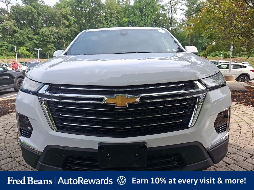 Used 2022 Chevrolet Traverse LT Cloth w/1LT SUV