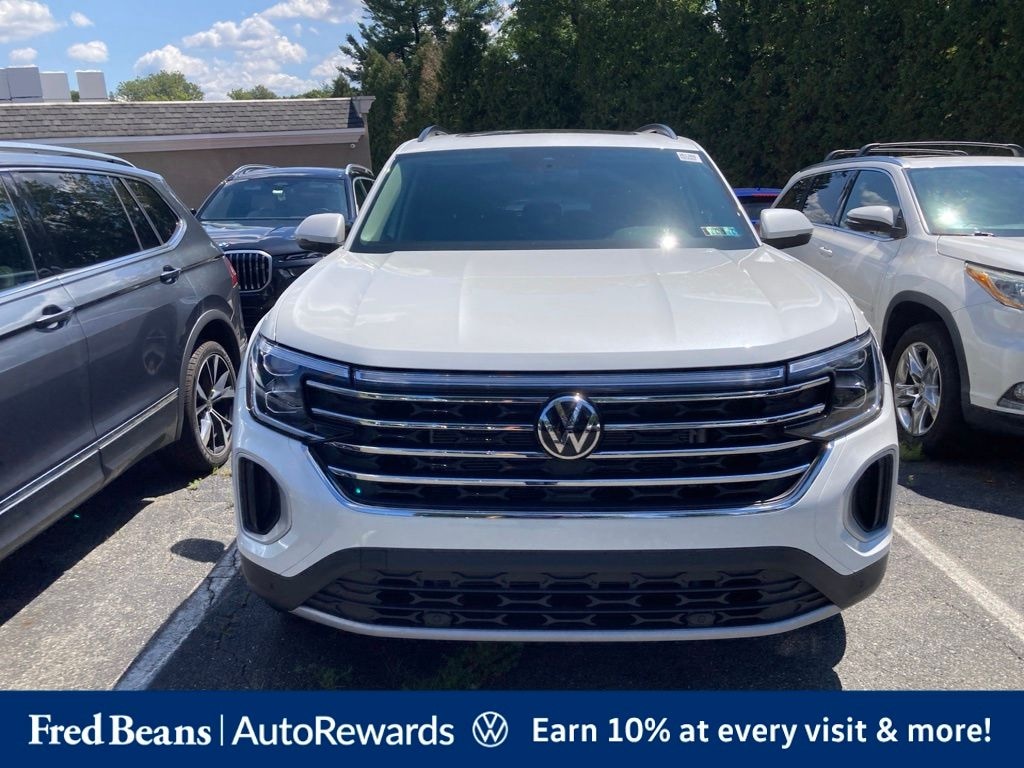 New 2026 Volkswagen Atlas SE w/Technology SUV
