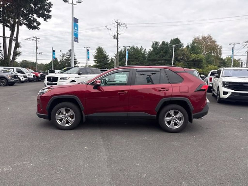 Used 2025 Toyota RAV4 XLE SUV