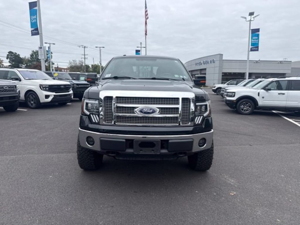 Used 2010 Ford F-150 Lariat Truck SuperCrew Cab