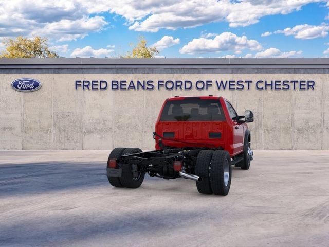 2025 Ford F-550 Super Duty Chassis Cab XLT - Photo 8