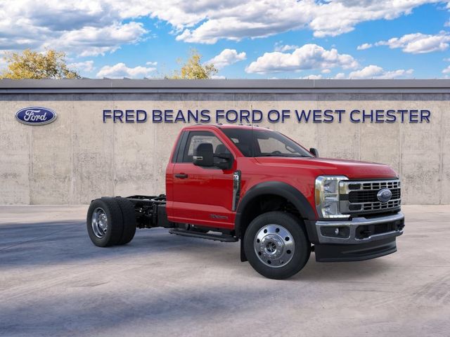 2025 Ford F-550 Super Duty Chassis Cab XLT - Photo 7